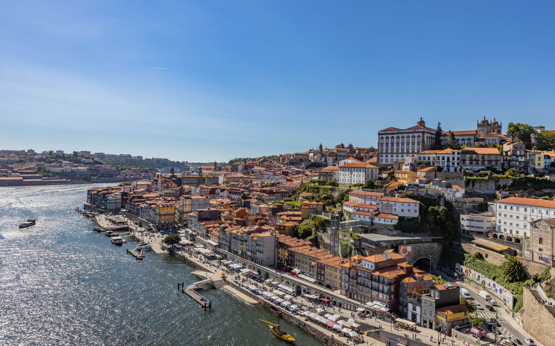 持有葡萄牙黄金签证如何转入籍？最全攻略来了！