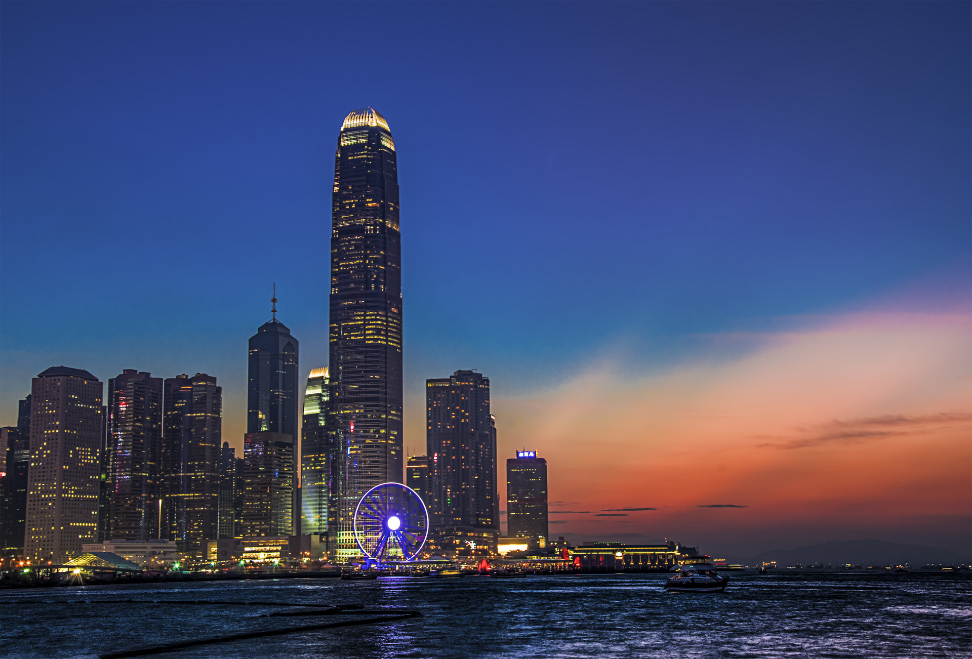 MPF强积金全解析：香港身份续签与永居申请的关键密码