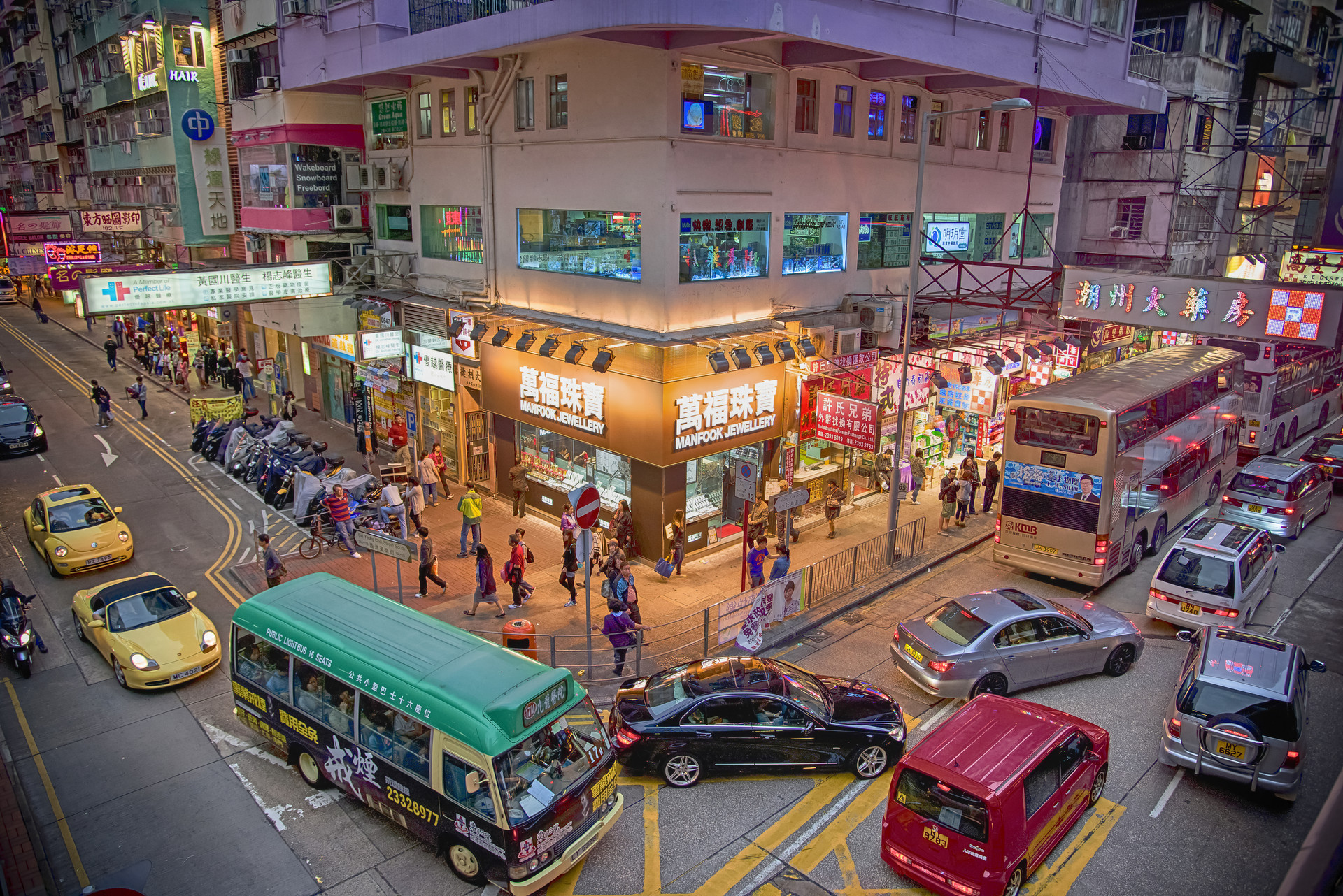 数据印证热度！香港新投资移民政策放宽后申请量翻倍，最新获批数据公布