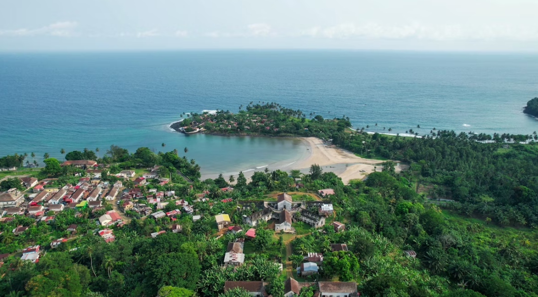 全球最便宜护照来了！有法案保障，可跳板葡巴