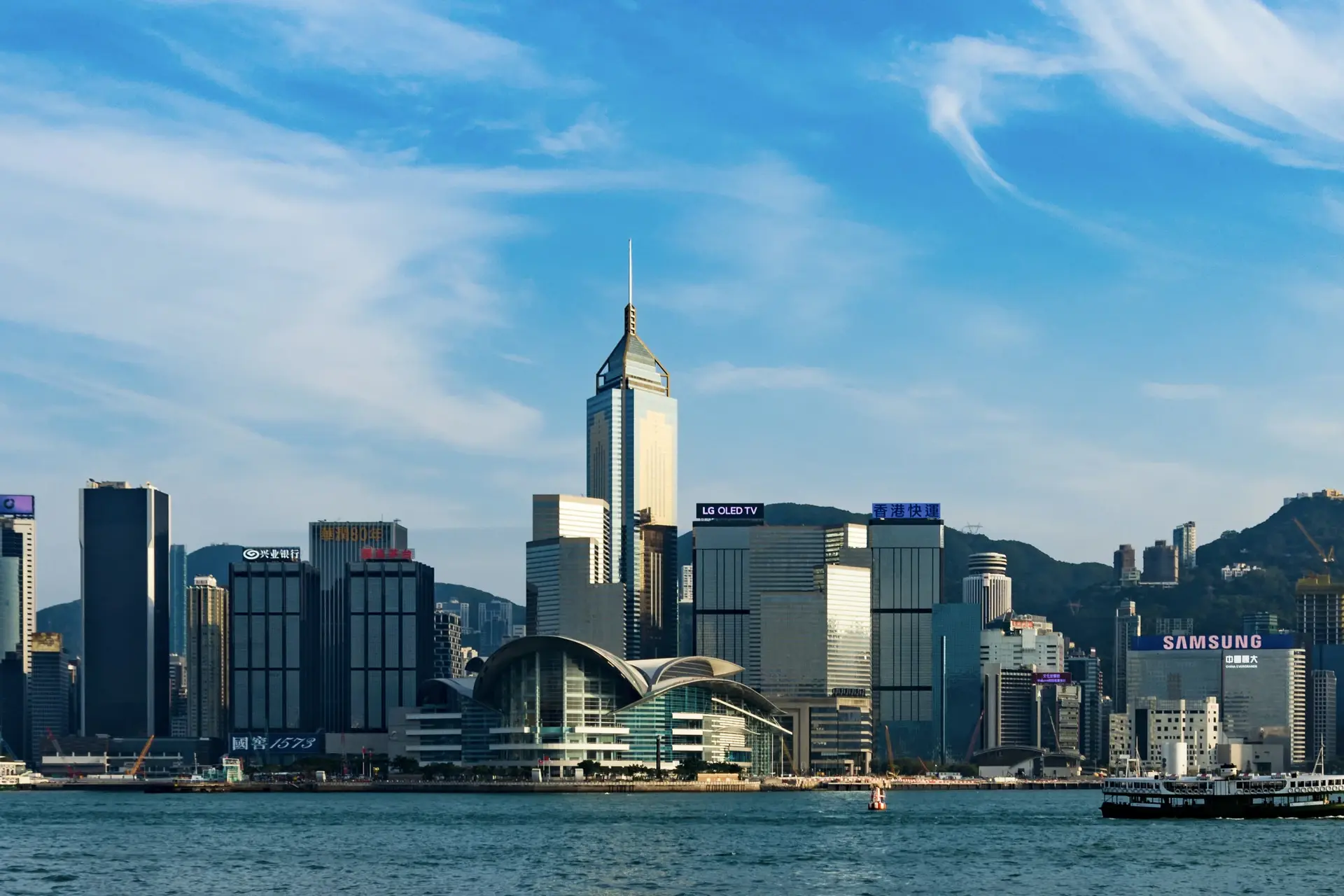 96.24%获批!这或许是普通人拿香港身份的快车道